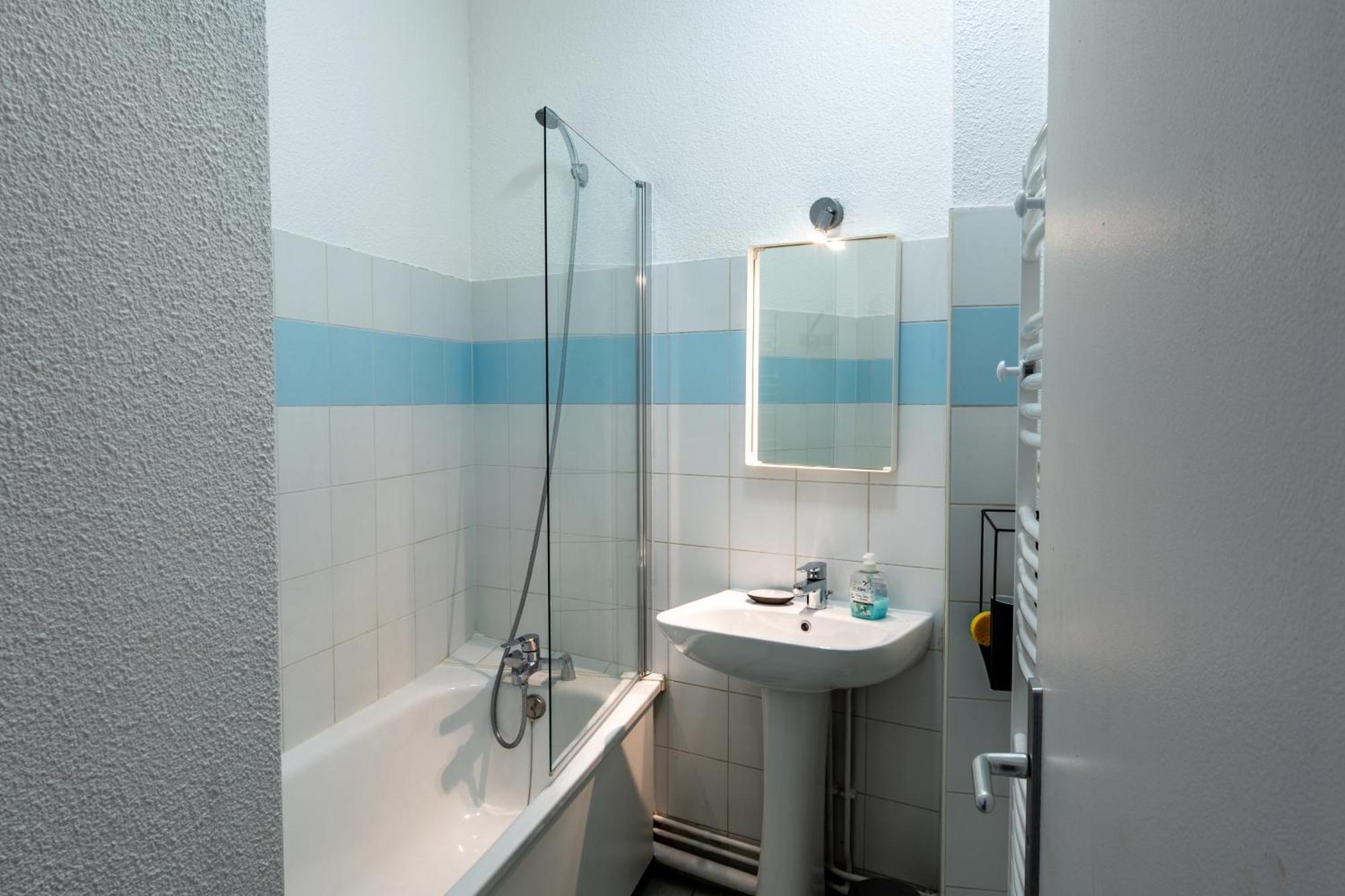 Capstay Le Lys - Lourdes - Centre - Residence Serenity ภายนอก รูปภาพ